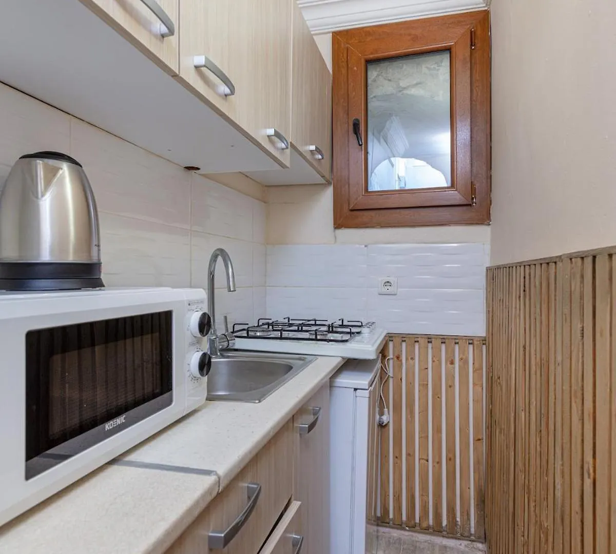 3Min To The Historical Elevator,Quiet And Peaceful Apartment Izmir Turkey